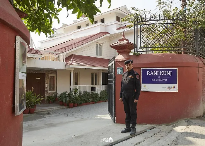Ranikunj Boutique 3*